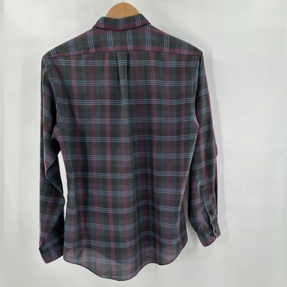 Levi’s Men’s Vintage Plaid Fitted‎ Button Down Shirt (X-LARGE)